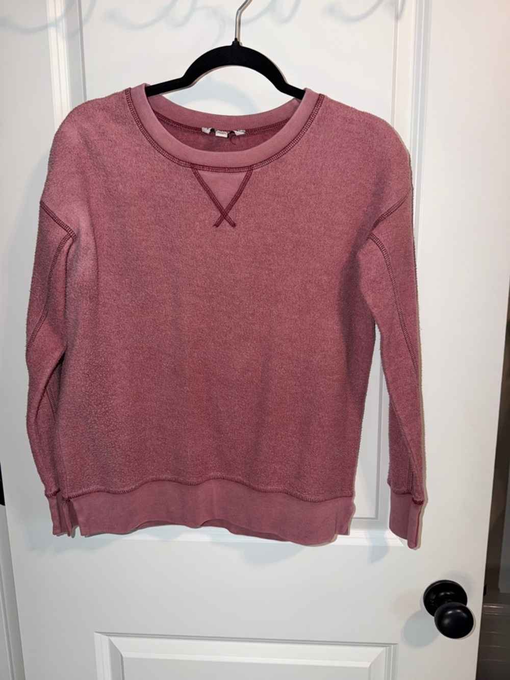 American Eagle Outfitters Mauve Crewneck Sweatshirt